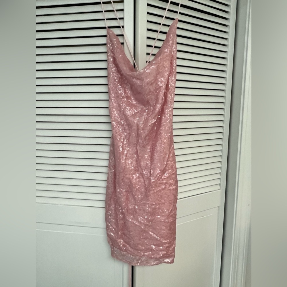 Lucy in the Sky pink sequin mini dress size xs NWT